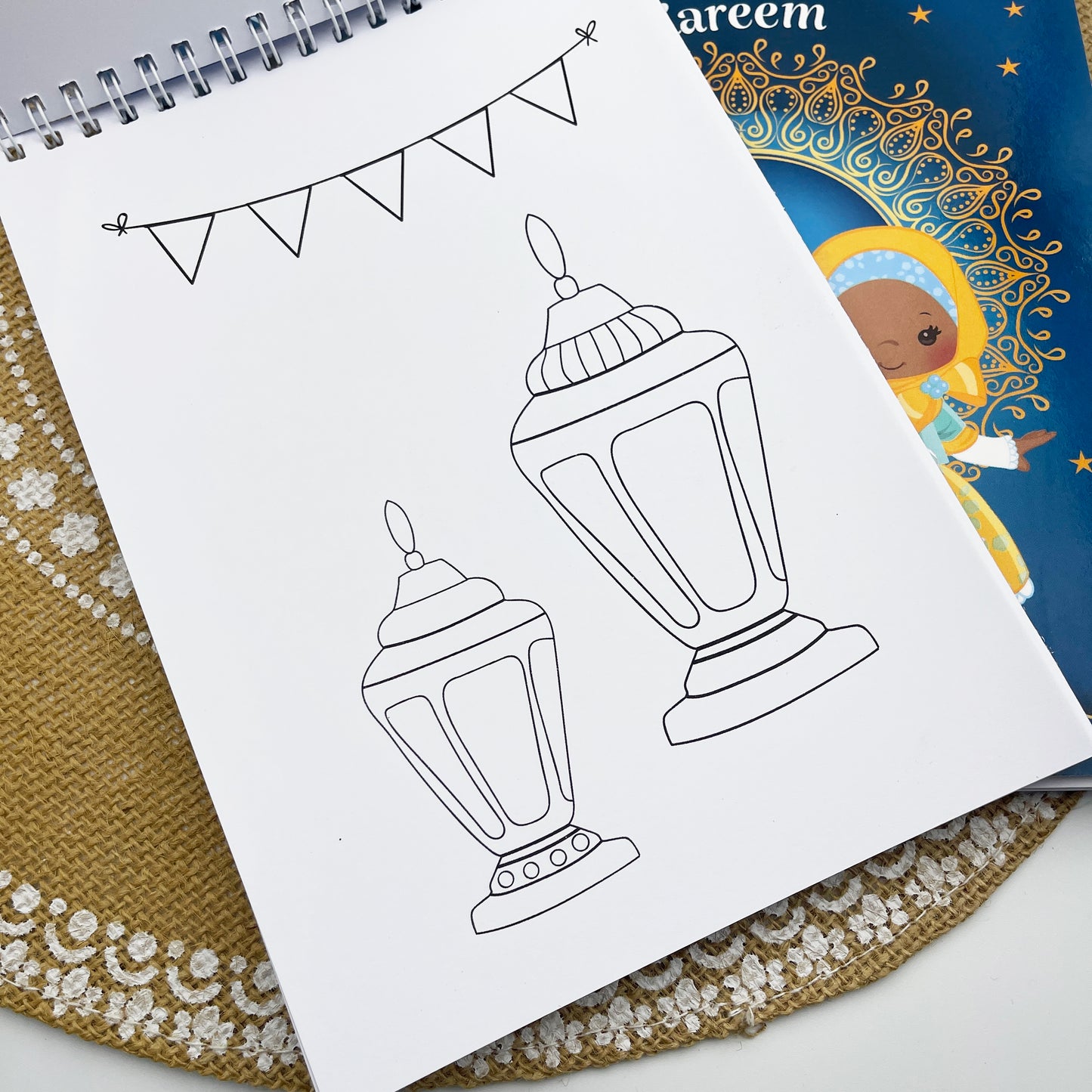 Ramadan Kareem, Islamisches Malbuch, A5 Malblock mit 20 festlichen Motiven zur Einstimmung auf die heilige Zeit und als Kinderbeschäftigung