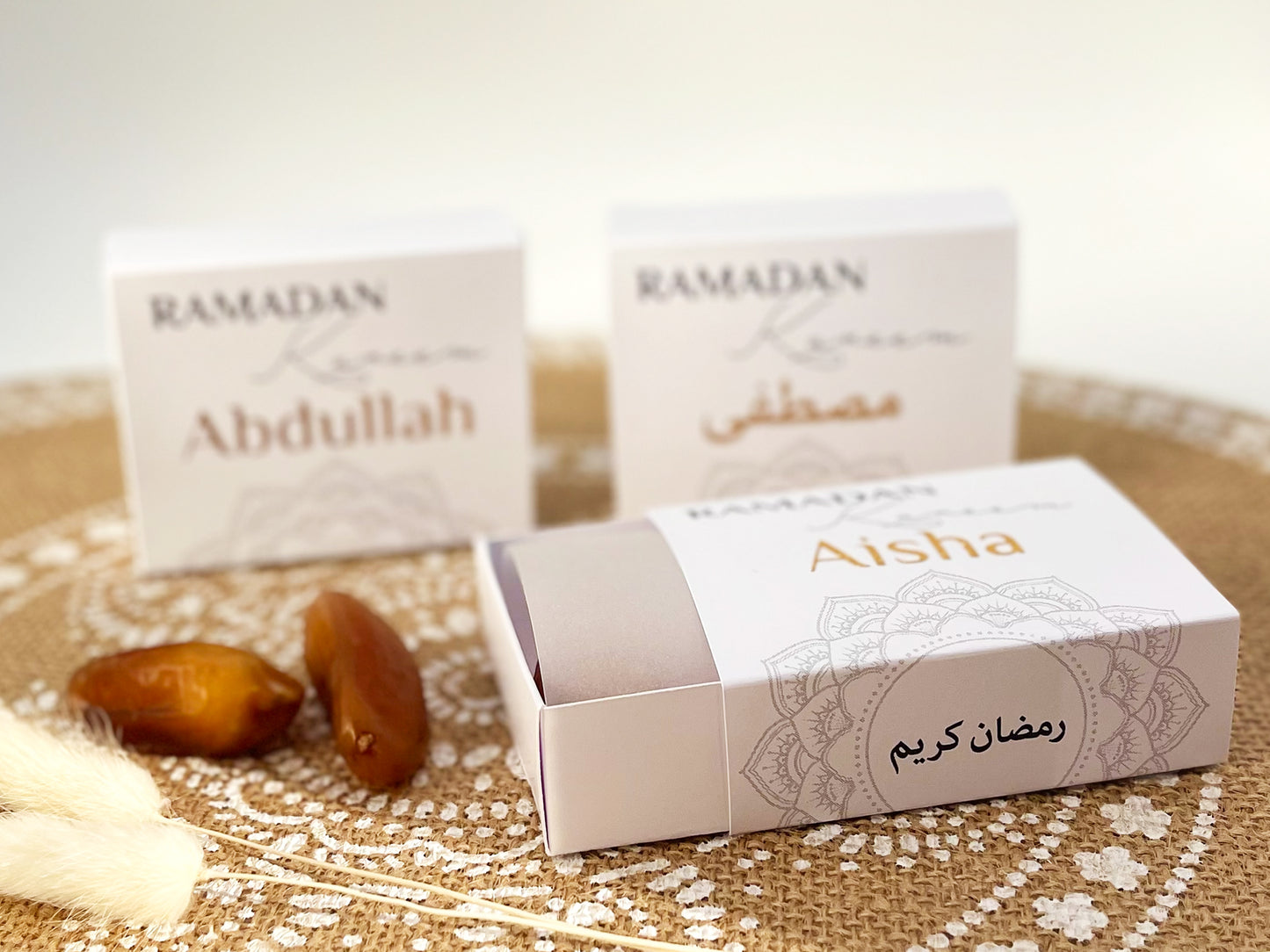 Dattelbox Ramadan Eid Umrah Geschenkverpackung für 3 Datteln o.a. Süßigkeiten, Gastgeschenk Ramadan Kareem Iftar – Box mit Schuber