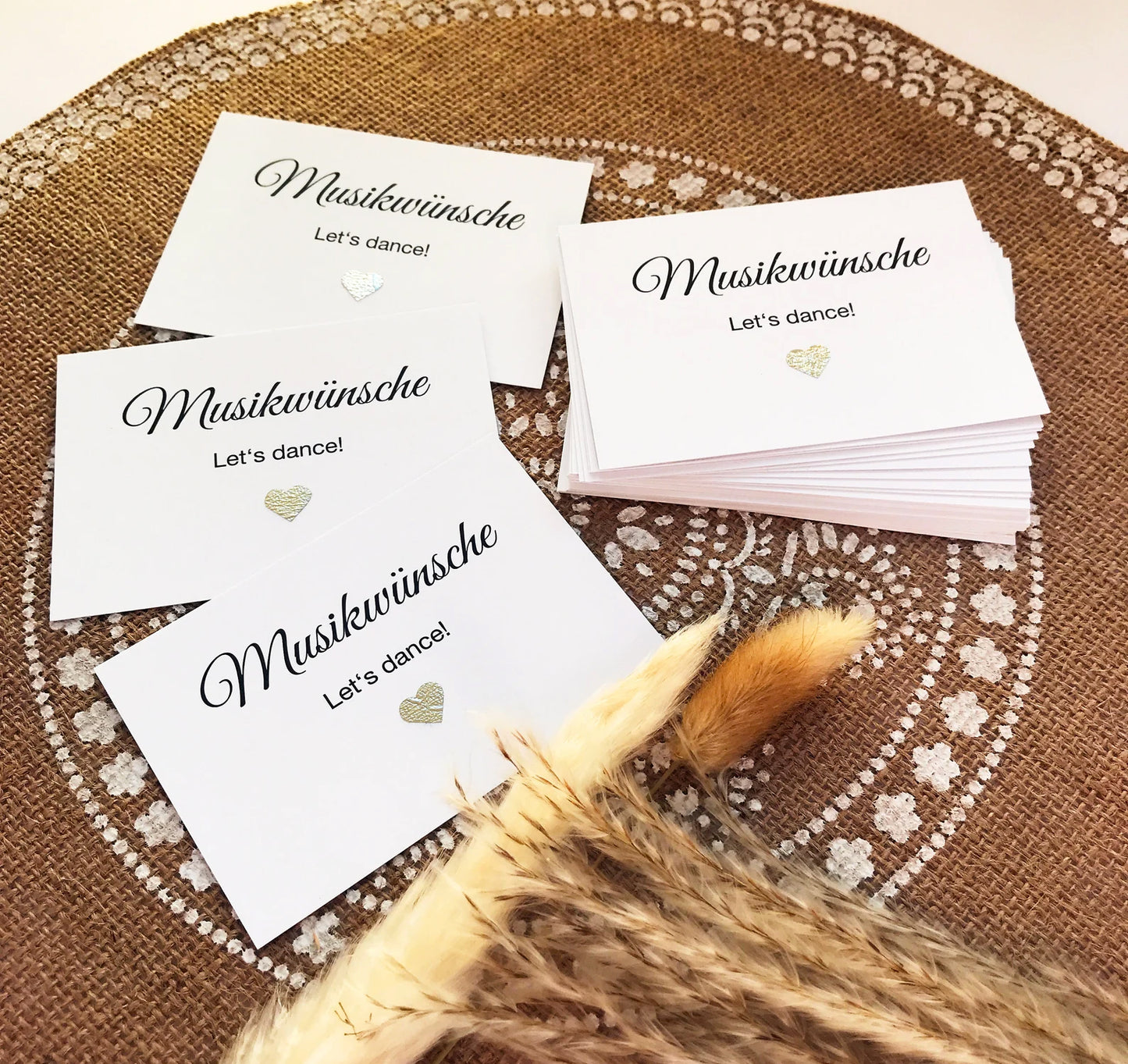 Musikwunschkarten Hochzeit - Musikwünsche Hochzeit, Edle Karten in WEISS mit glitzerndem Herz, 25 Stück in hübscher Geschenkverpackung